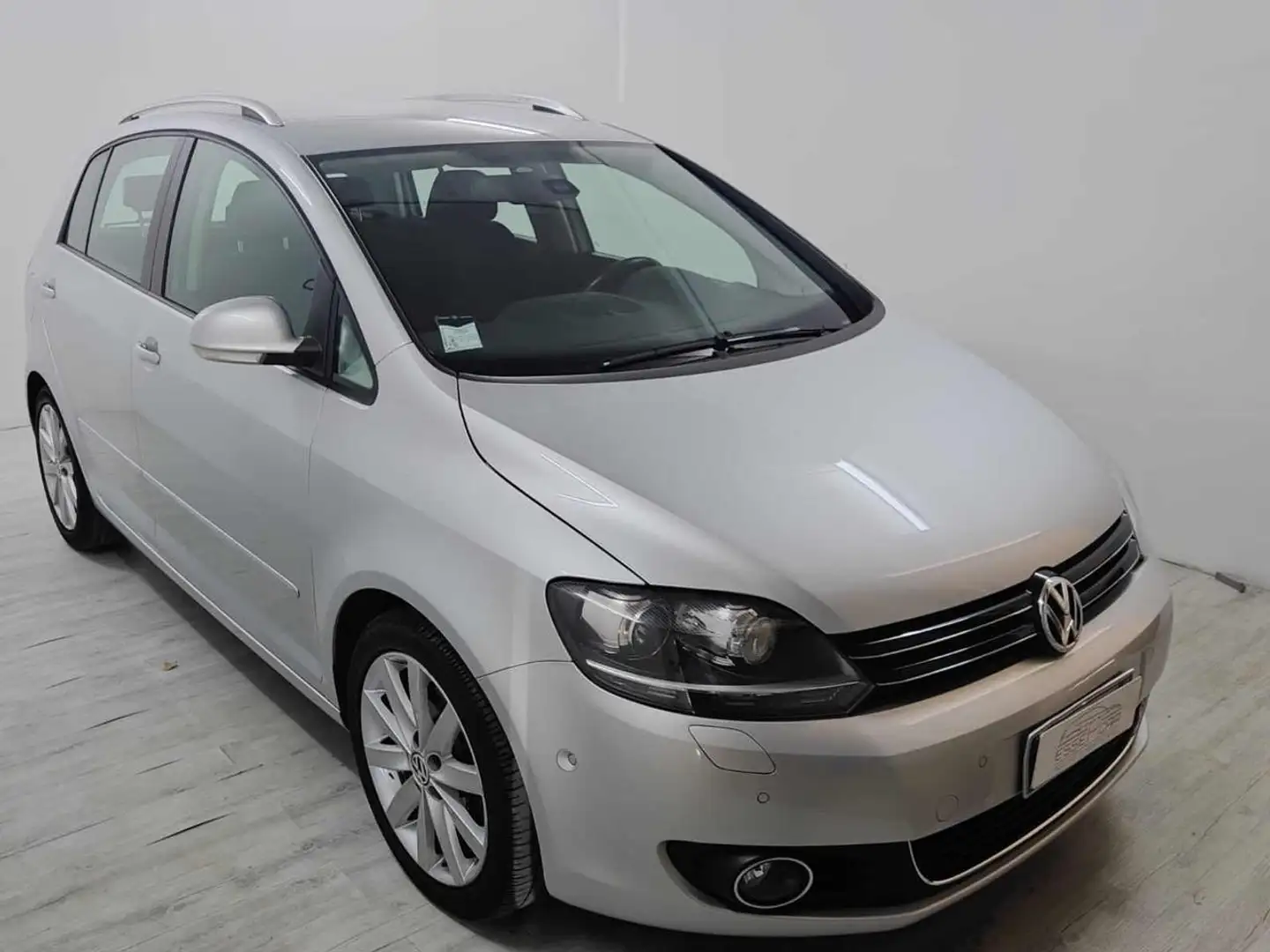 Volkswagen Golf Plus 2.0 TDI 140CV DPF Highline Argento - 2