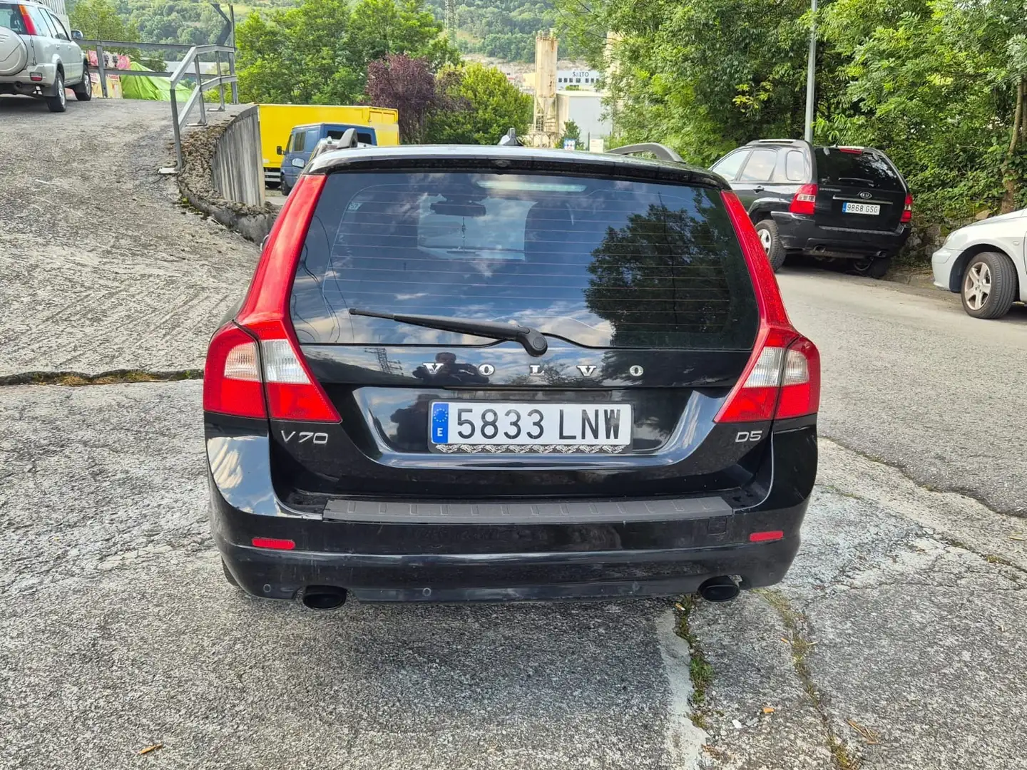 Volvo V70 D5 Momentum - 2