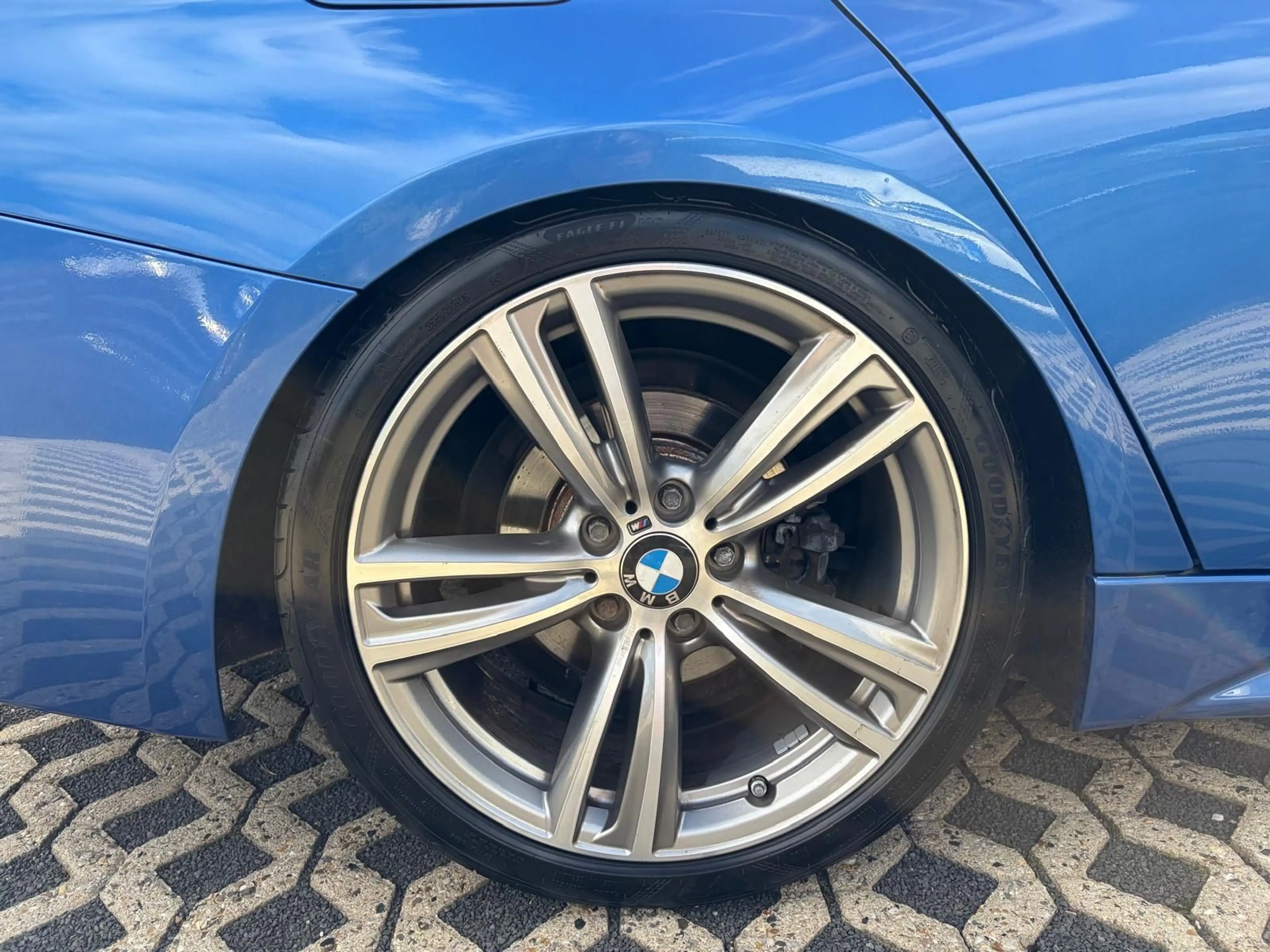 BMW 325 d Touring PDC/KLIMAA/NAVI/TÜV 05/28 — photo 11