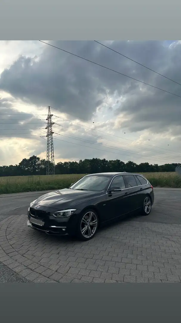 BMW 325 325d Touring Aut. Luxury Line Schwarz - 1