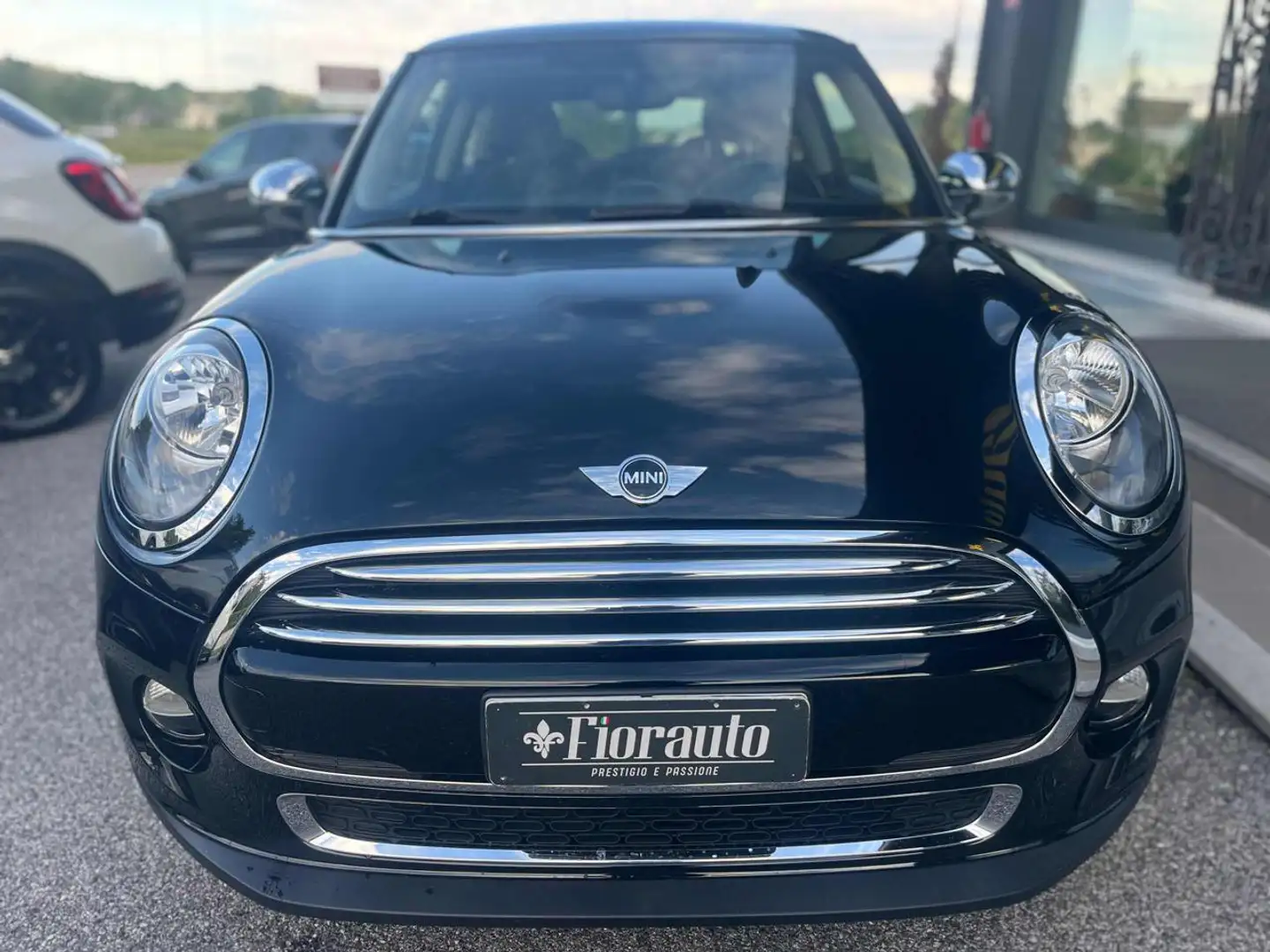 MINI Cooper D 1.5 Cooper D Hype Noir - 1