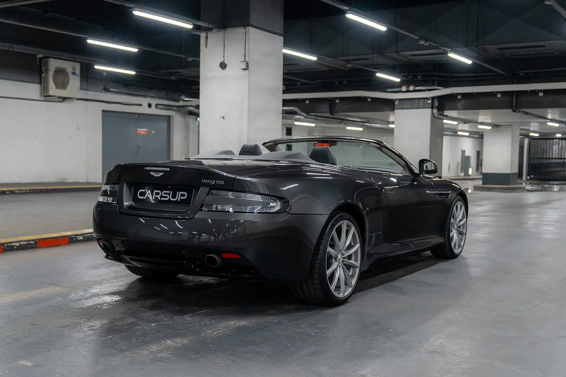 애스턴마틴 DB9 Volante 2016 블랙 사진 3