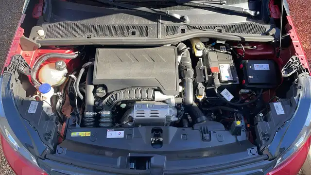 Peugeot 2008 view 15