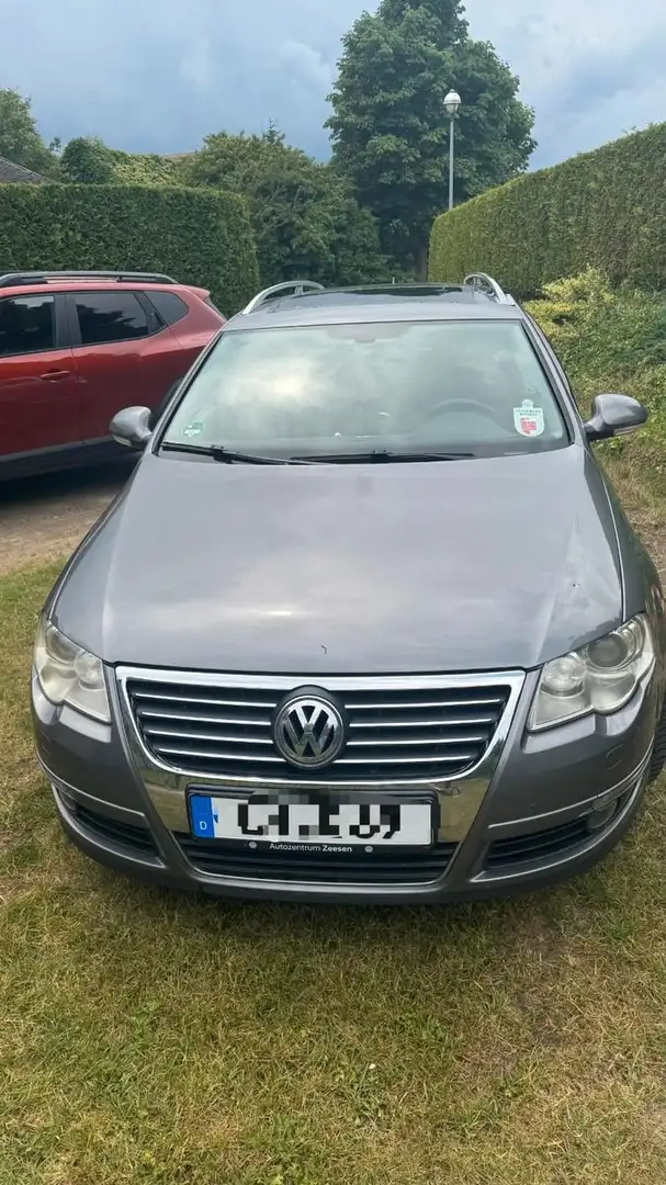 Volkswagen Passat Variant Passat Variant 1.8 TSI Highline Grau - 1