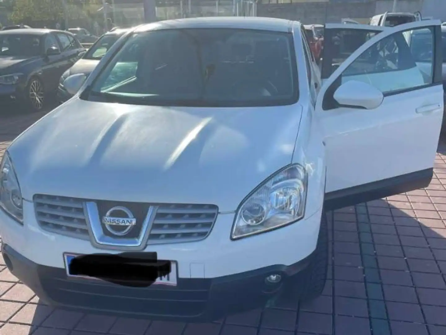 Nissan Qashqai 1,5 dCi I-WAY 2WD Weiß - 1