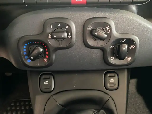 Fiat Panda view 11