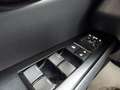 Lexus UX 250h Hybrid 4WD Luxury Schwarz - thumbnail 17