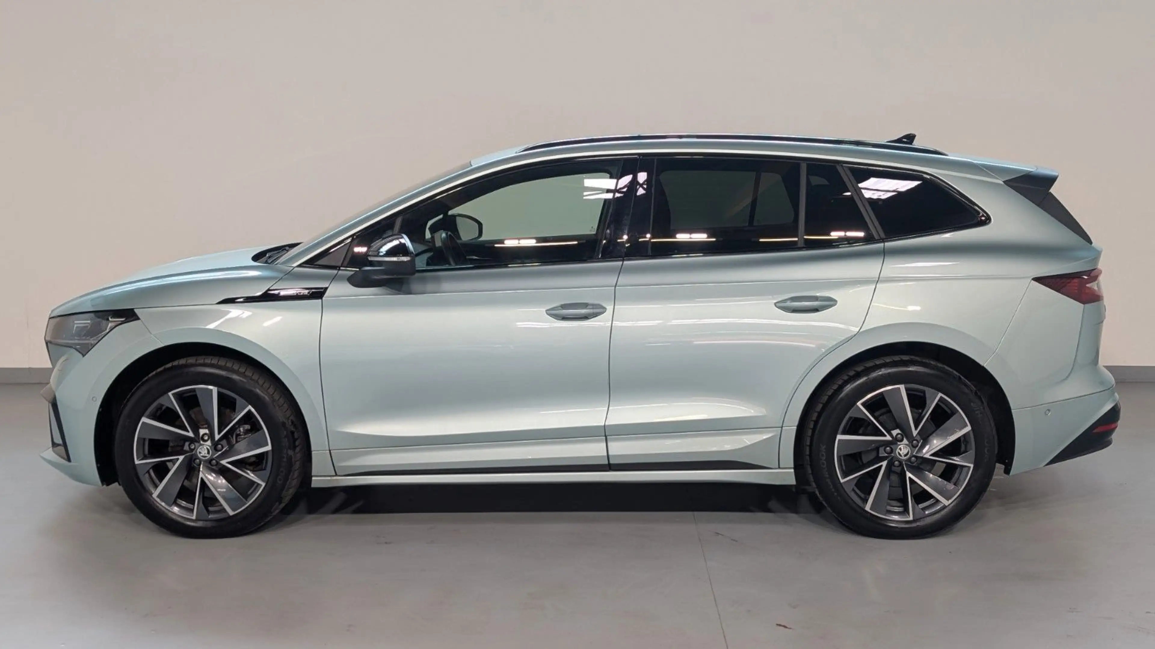 Skoda Enyaq 60 Sportline TRAVEL*CANTON*HUD*MEMO*360° — photo 7