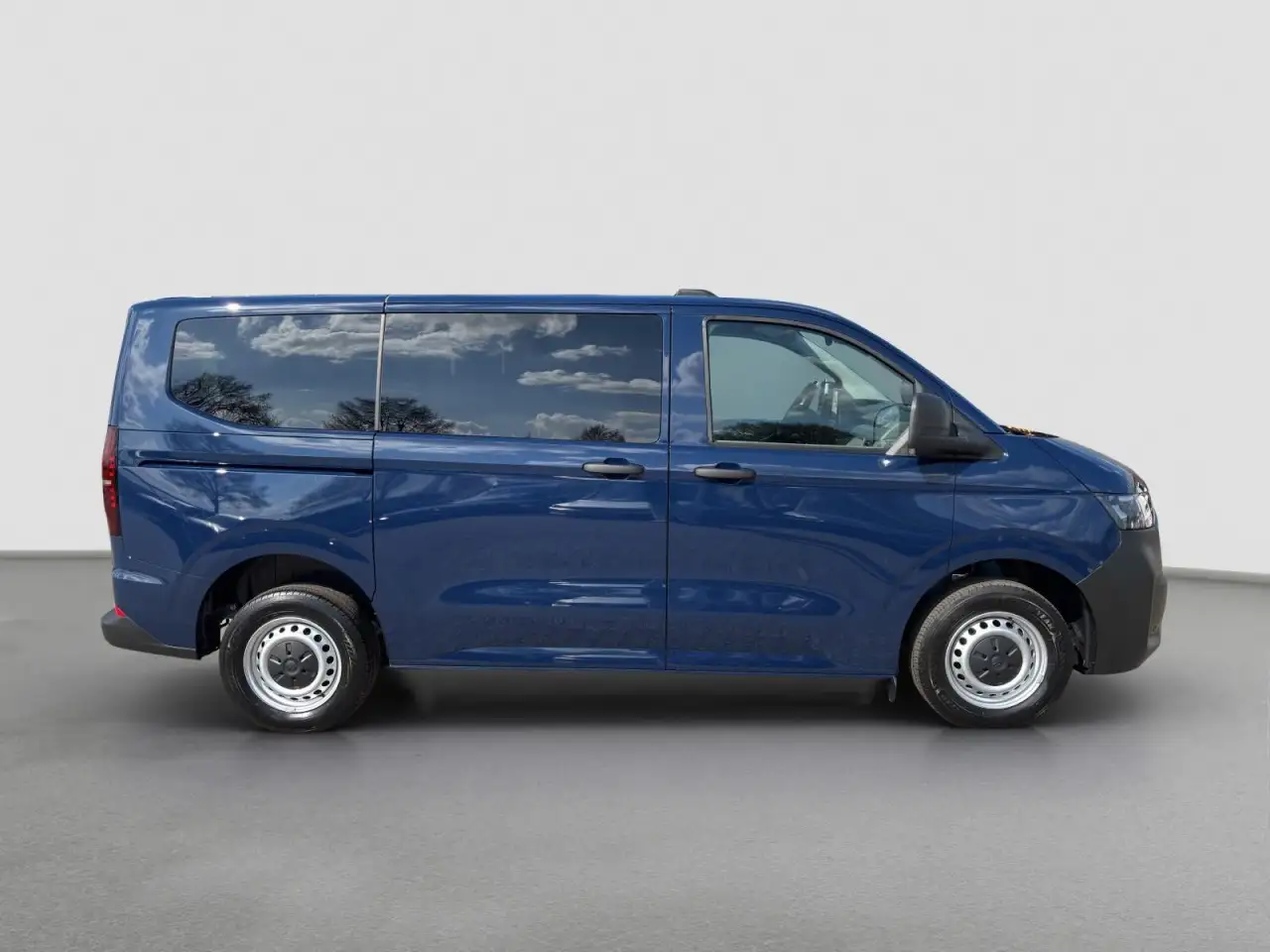 Volkswagen T7 Kombi 2.0 TDI KR L1H1 PDC AHK KAMERA KLIMA TEMPOMAT 5