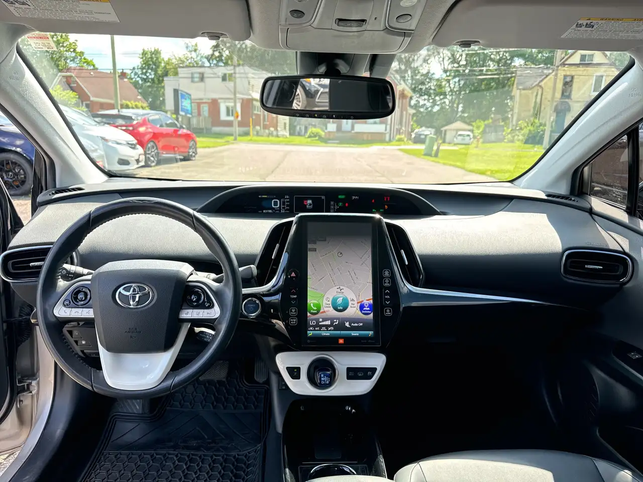 Toyota Prius Prime снимка Toyota Prius Prime