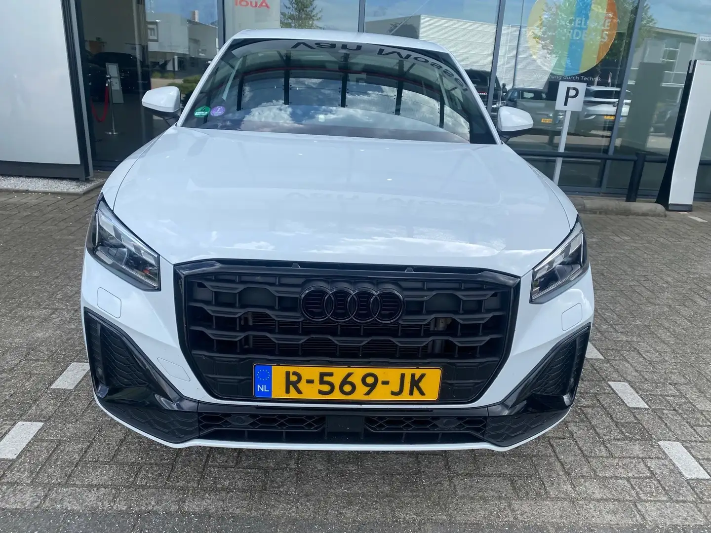 Audi Q2 35 TFSI S Edition 150 PK Automaat | S-Line | Navig Wit - 2