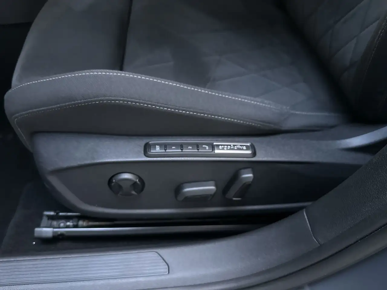 Volkswagen Golf 1.0 TSI Life Business Alcantara Sfeerverlichting C, миниатюра 15