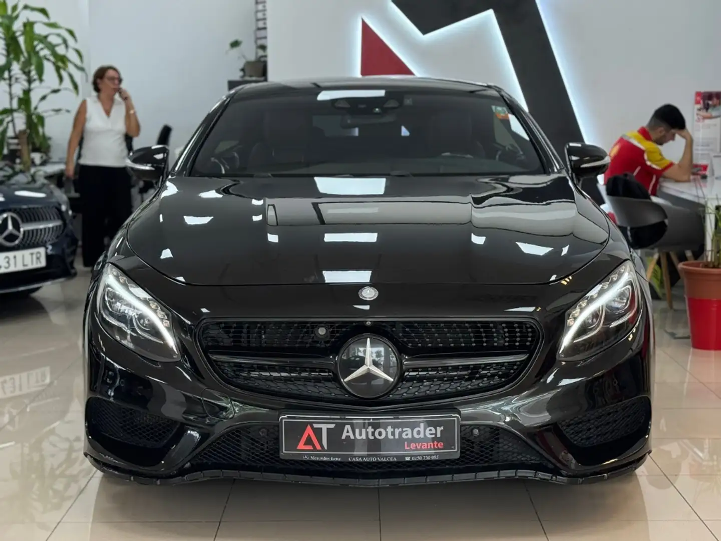 Mercedes-Benz S 500 Coupé 4M Aut. Noir - 2