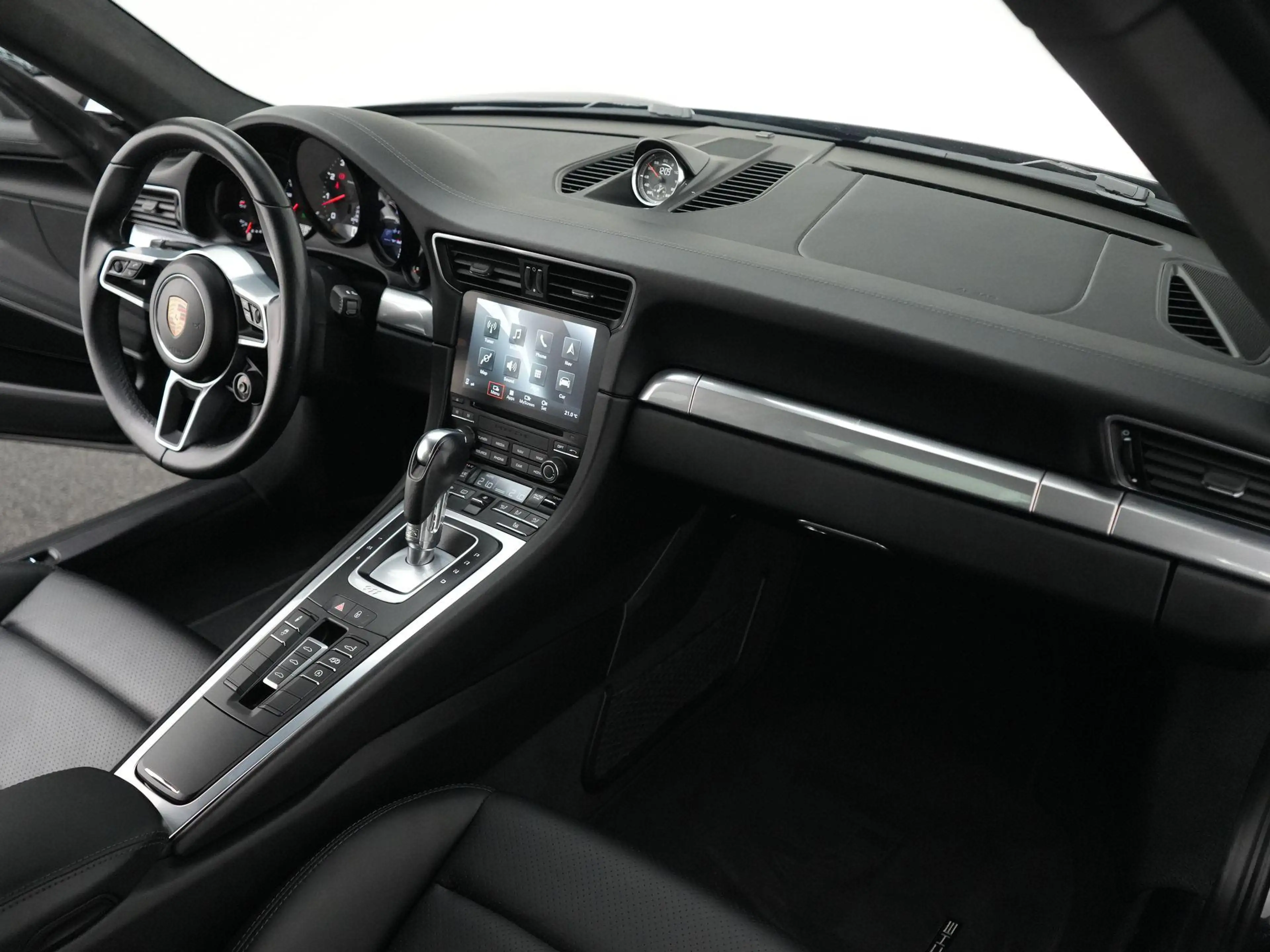 Porsche 991 Carrera S — photo 14