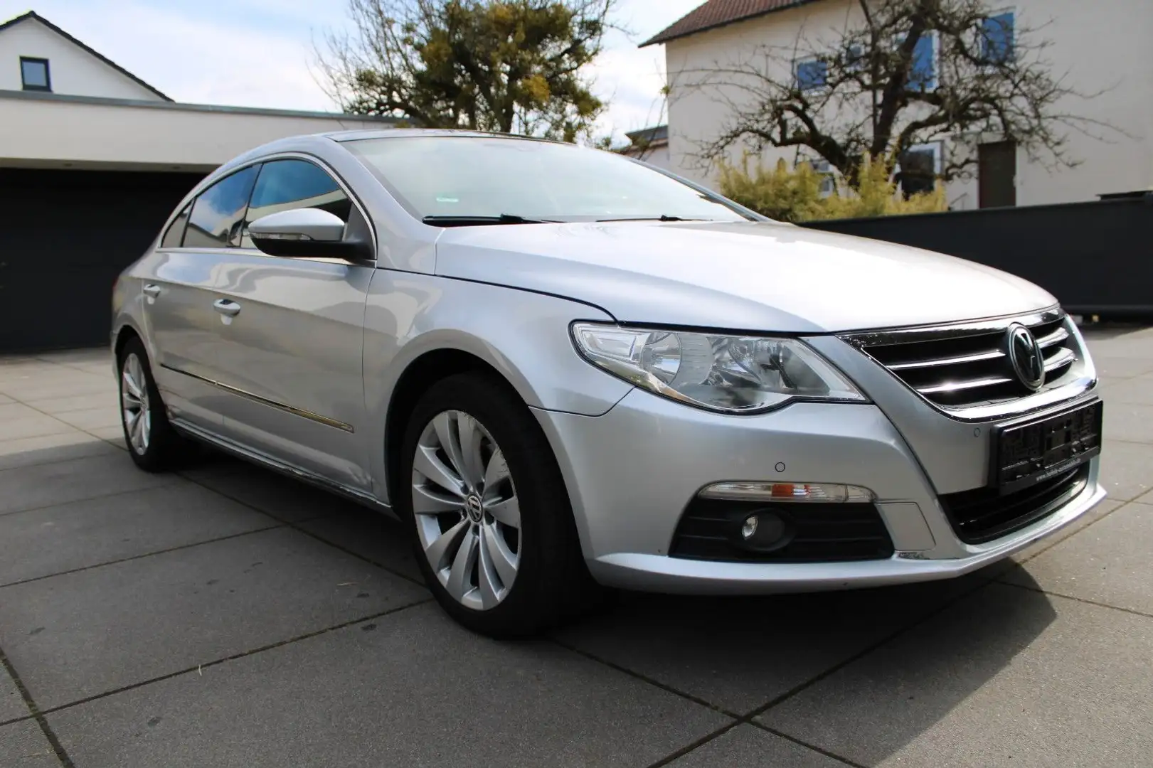 Volkswagen Passat CC **TEMPO/NAVI/SHZ/KLIMA/AHK/APPLECAR** Argintiu - 2