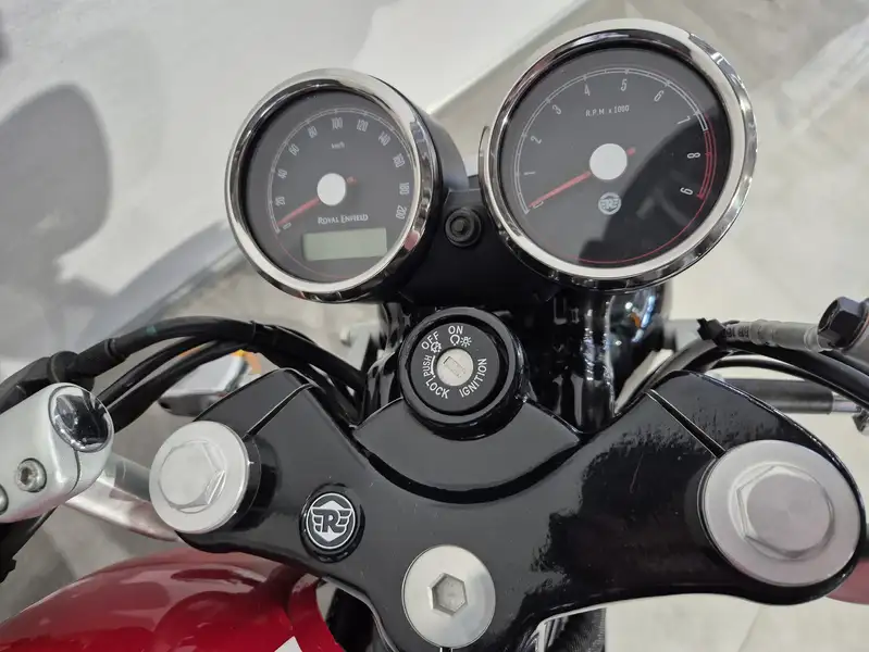 Royal Enfield Continental GT - foto 6