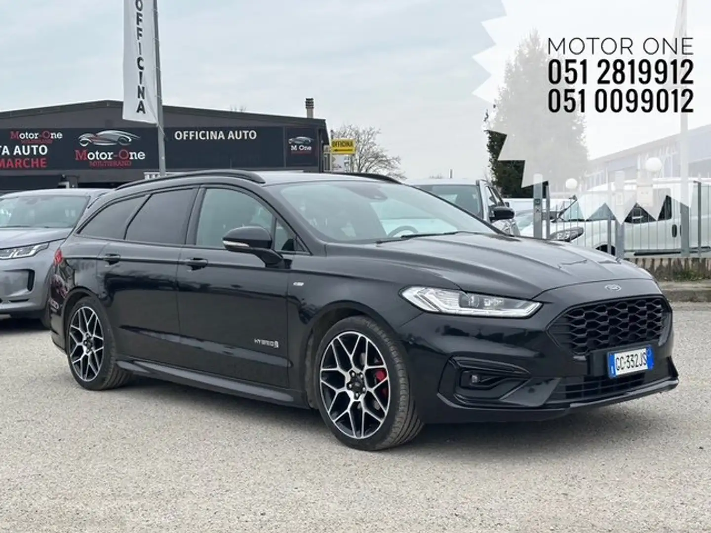 Ford Mondeo SW 2.0 full hybrid ST-Line  ecvt Černá - 1