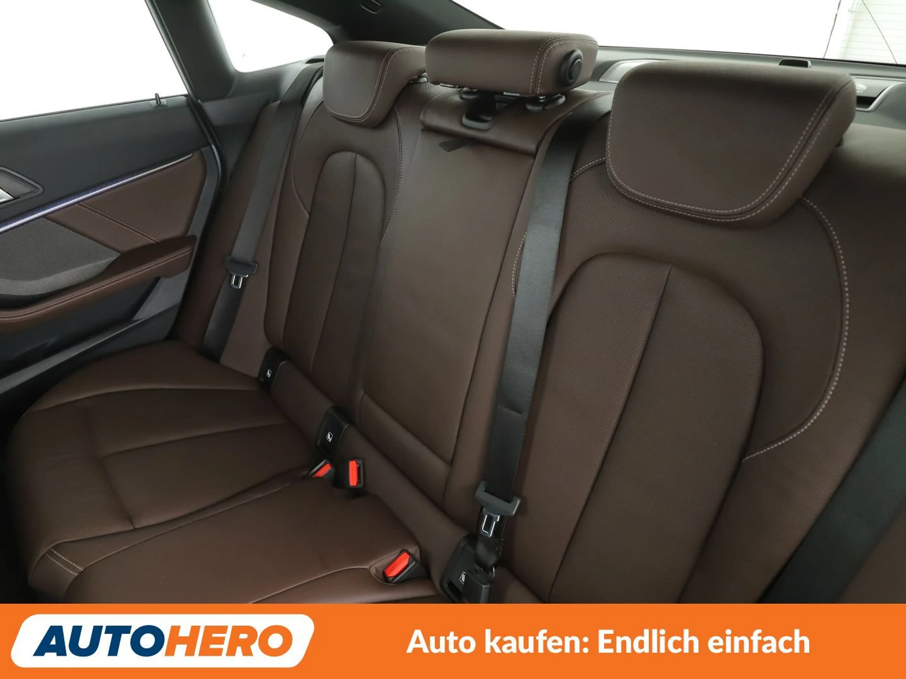 BMW 235 M235i Gran Coupe xDrive Aut.*NAVI*LED*CAM*HUD* — photo 14