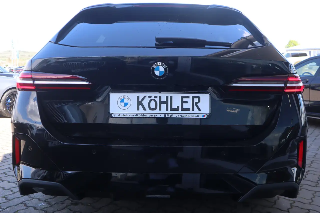 BMW 520 d xDrive Touring M Sport/AHK/HK/Lhz/Shz DAB 4