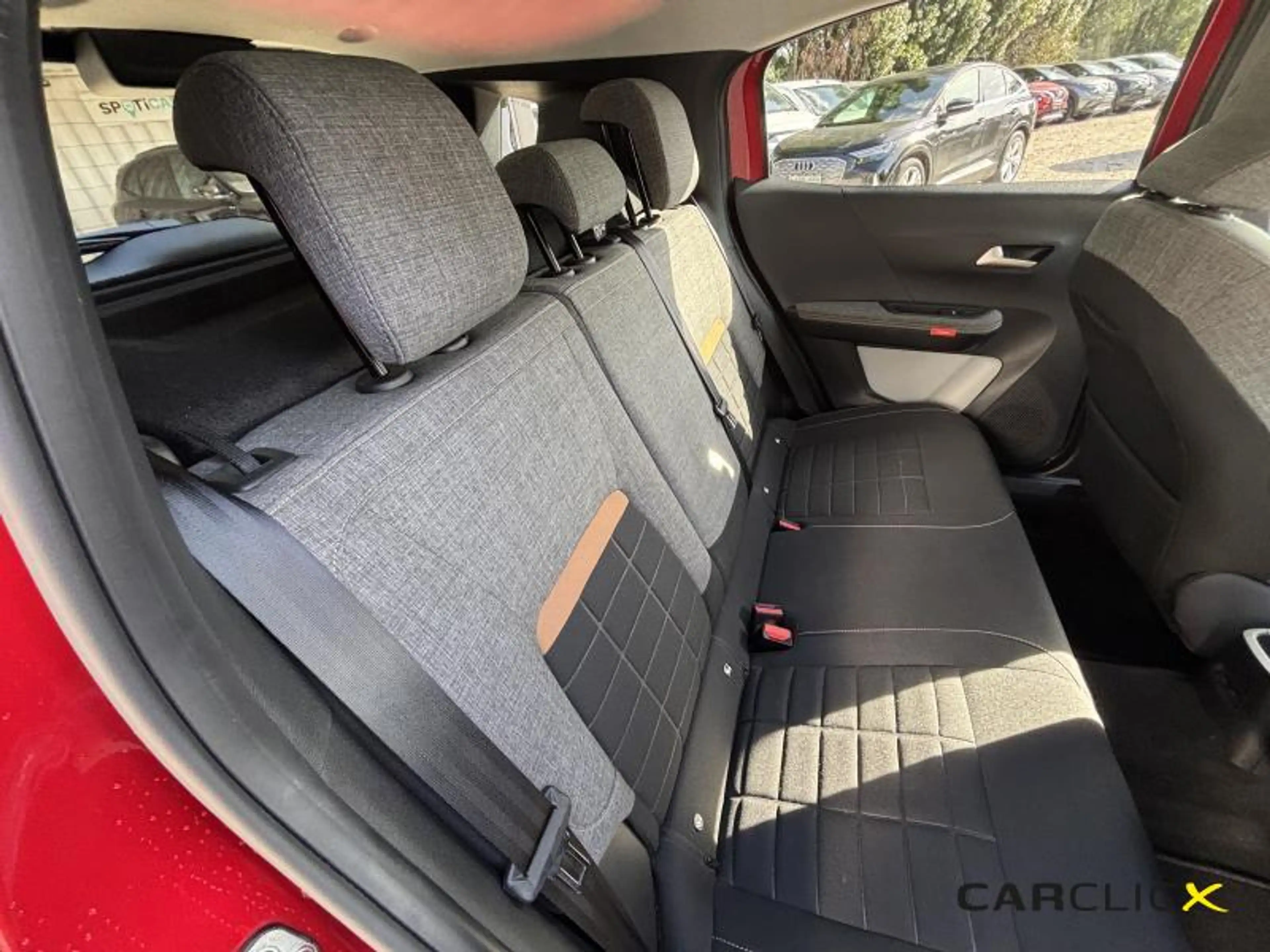 Citroen C3 Aircross 100pk Plus*Airco*Camera*Carplay* — photo 10