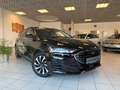 Ford Focus Turnier Titanium*LED*NAVI*Tempomat*SHZ* Schwarz - thumbnail 1