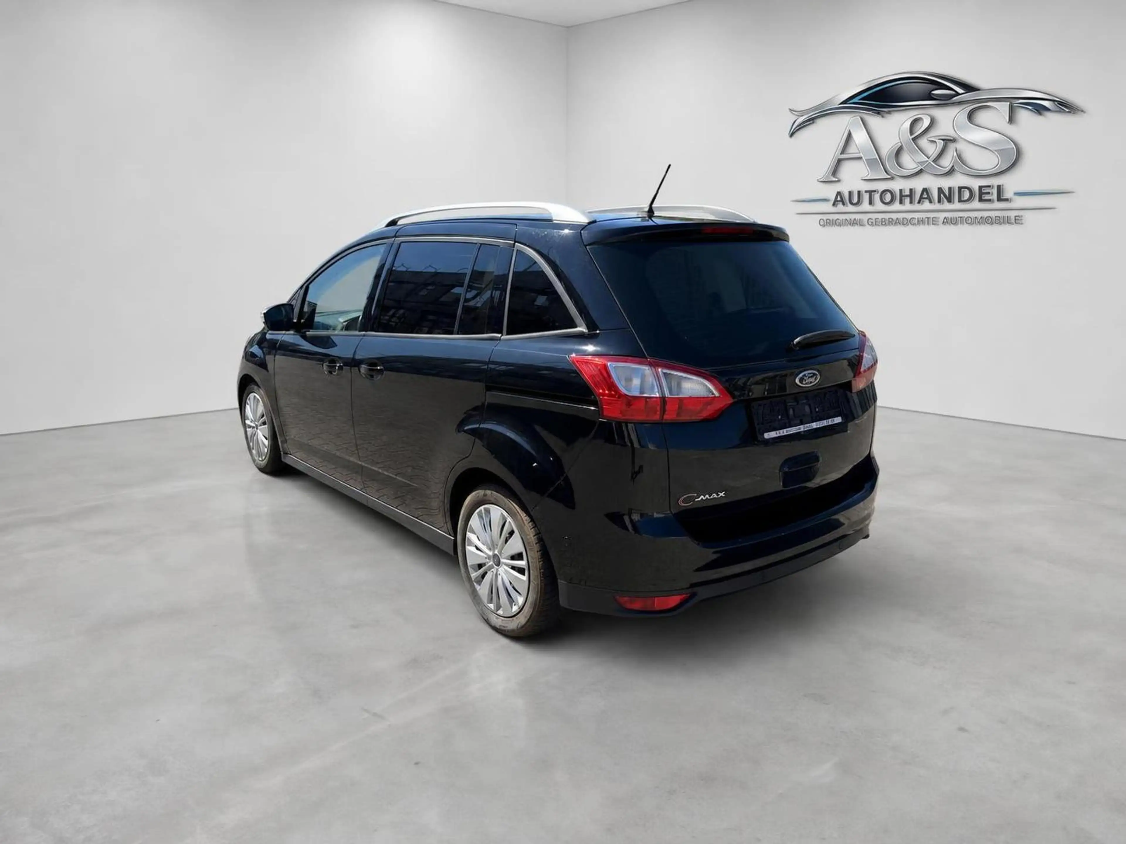Ford Grand C-Max Business Edition — photo 9