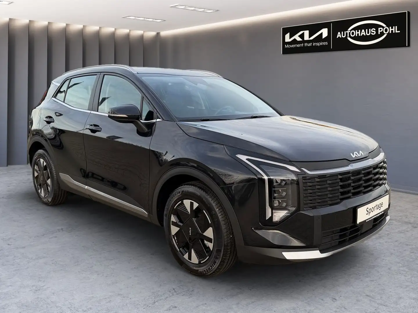 Kia Sportage 1.6 T-GDI MT Vision Facelift Schwarz - 1