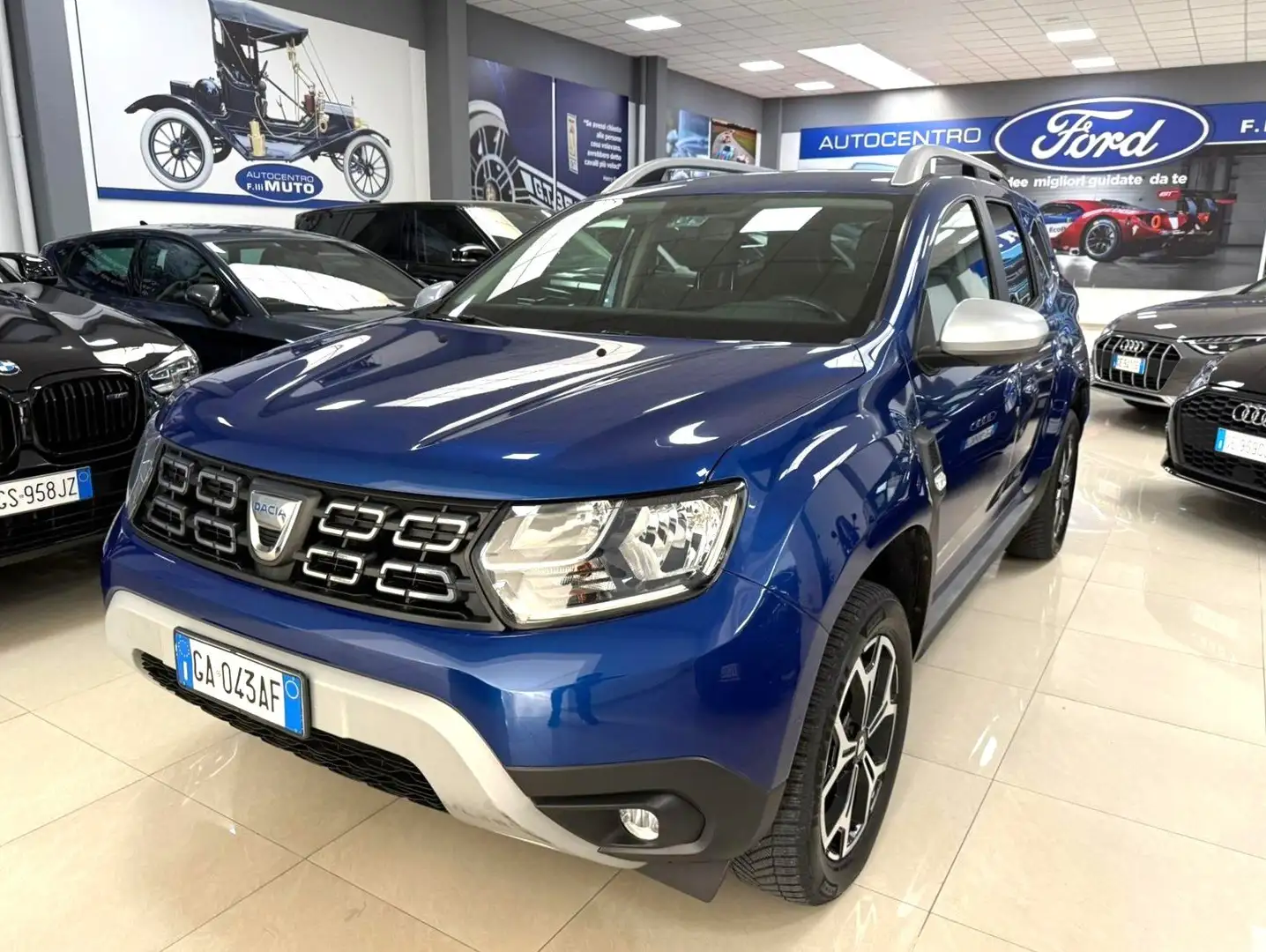 Dacia Duster 1.0 tce 15th Anniversary Eco-g 4x2 100cv GPL Blauw - 1