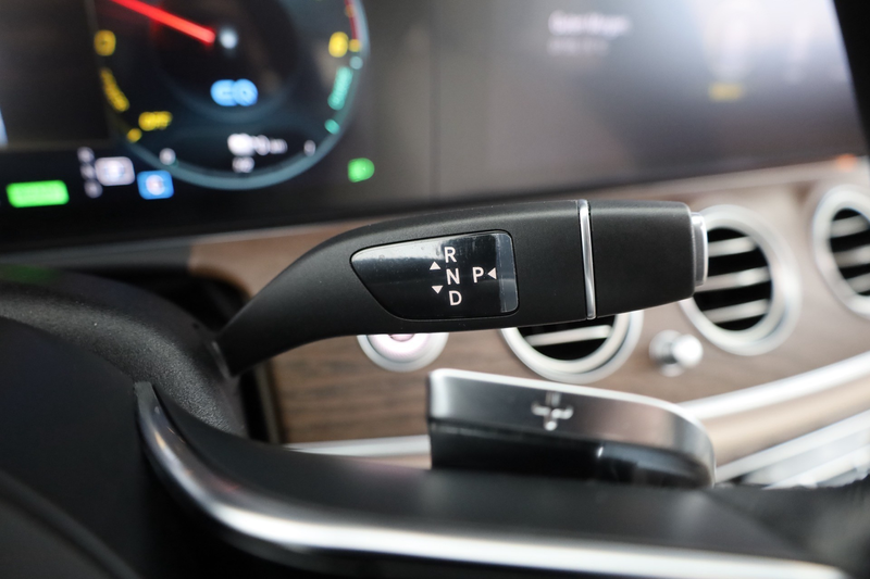 Mercedes-Benz E 300 E300de T Avantgarde Standheizung Sitzbelüftung — photo 19