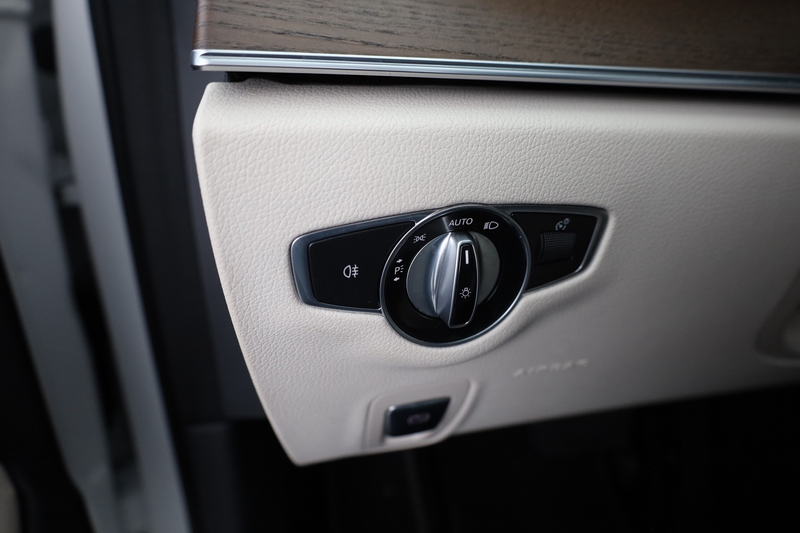 Mercedes-Benz E 300 E300de T Avantgarde Standheizung Sitzbelüftung — photo 20