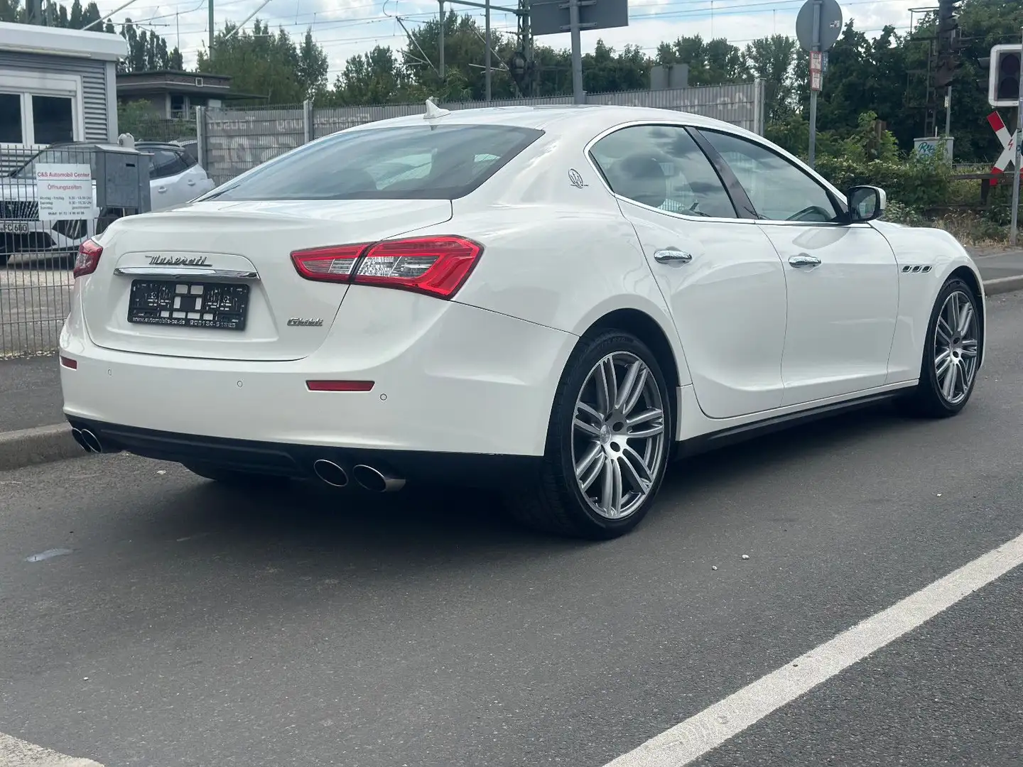 Maserati Ghibli GHIBLI DIESEL*20`LM Белый - 2
