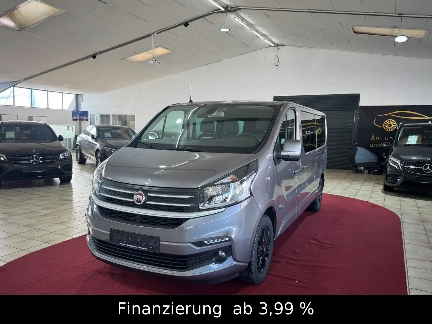 Fiat Talento Kombi L2H1 1,2t Family 9 Sitzer Gris - 1