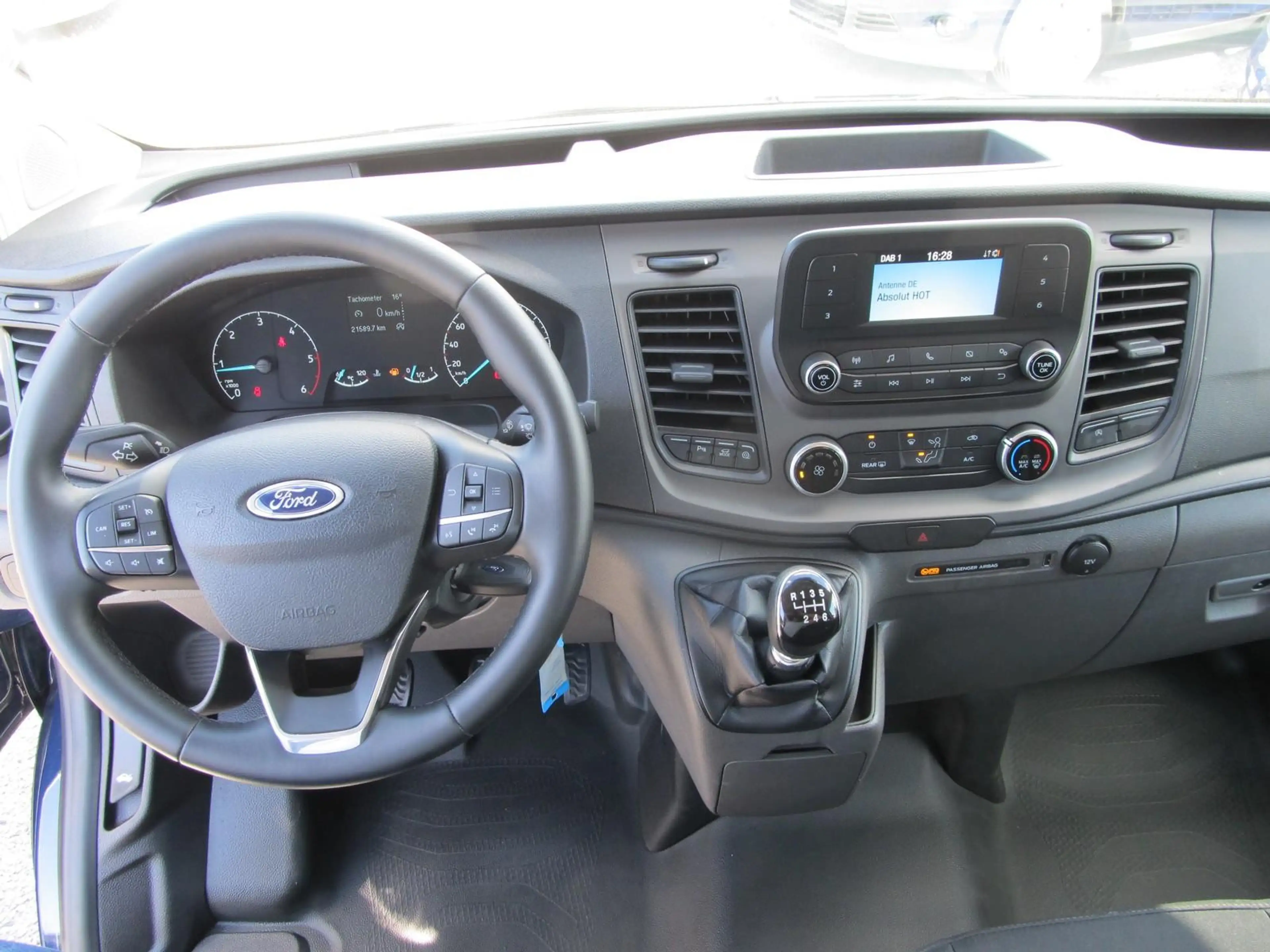 Ford Transit Custom Kombi 320 L2 Trend 9-Sitzer, Klima-v+h, PPS-h, Tem — photo 10