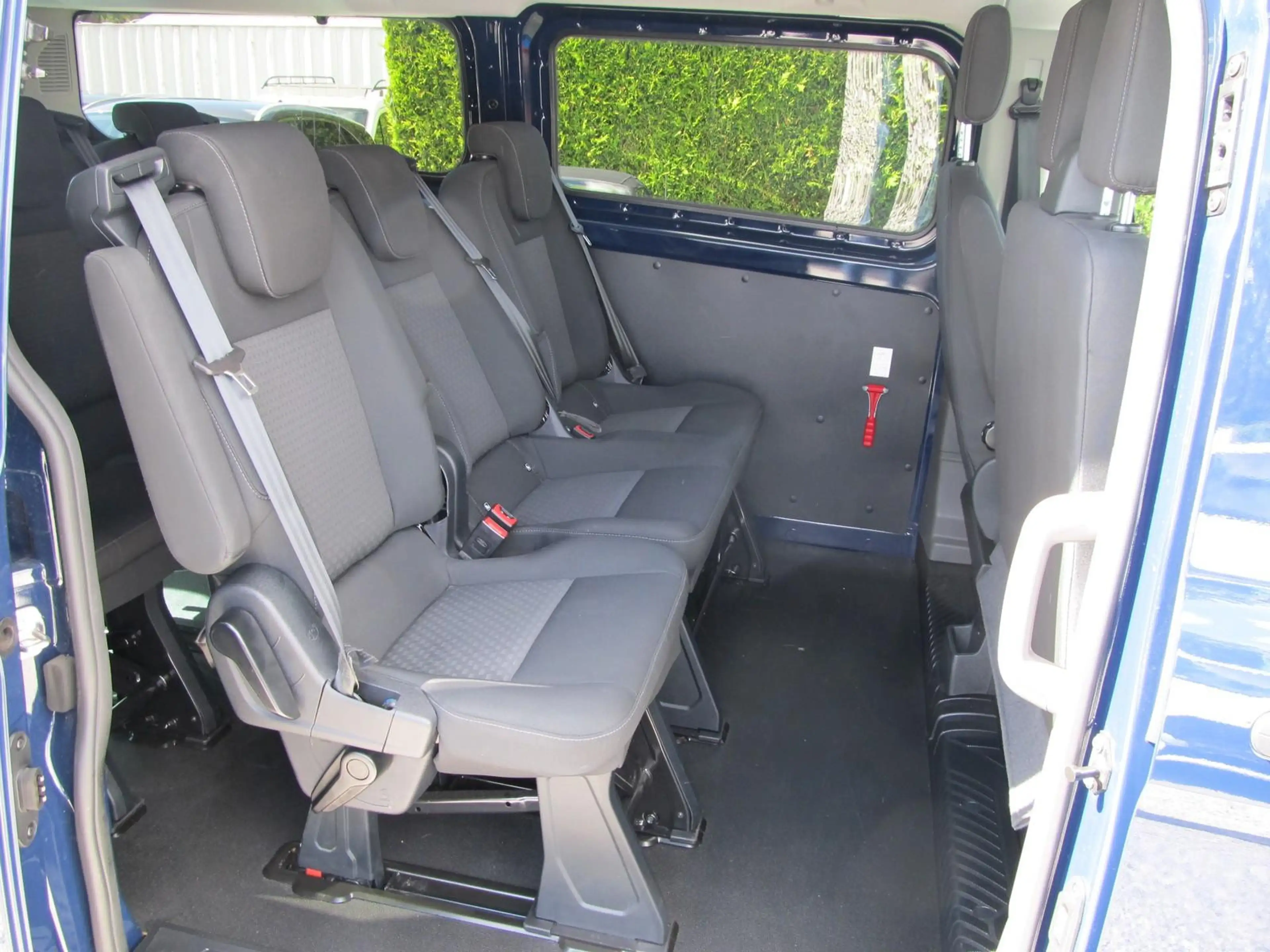 Ford Transit Custom Kombi 320 L2 Trend 9-Sitzer, Klima-v+h, PPS-h, Tem — photo 17