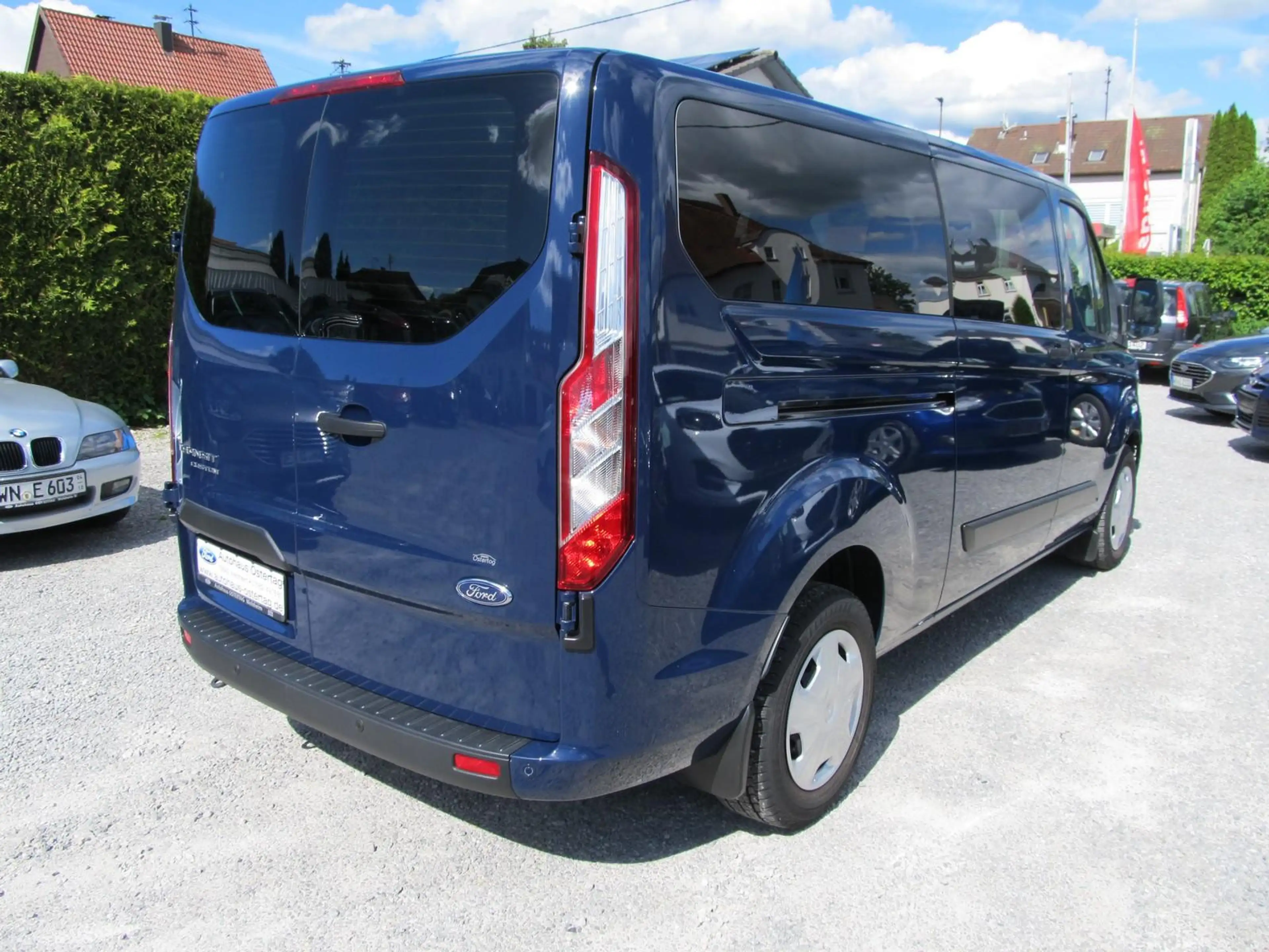 Ford Transit Custom Kombi 320 L2 Trend 9-Sitzer, Klima-v+h, PPS-h, Tem — photo 3