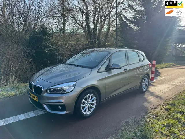 BMW 216 2-serie Active Tourer 216i Executive|NAP|Luxe|Trek