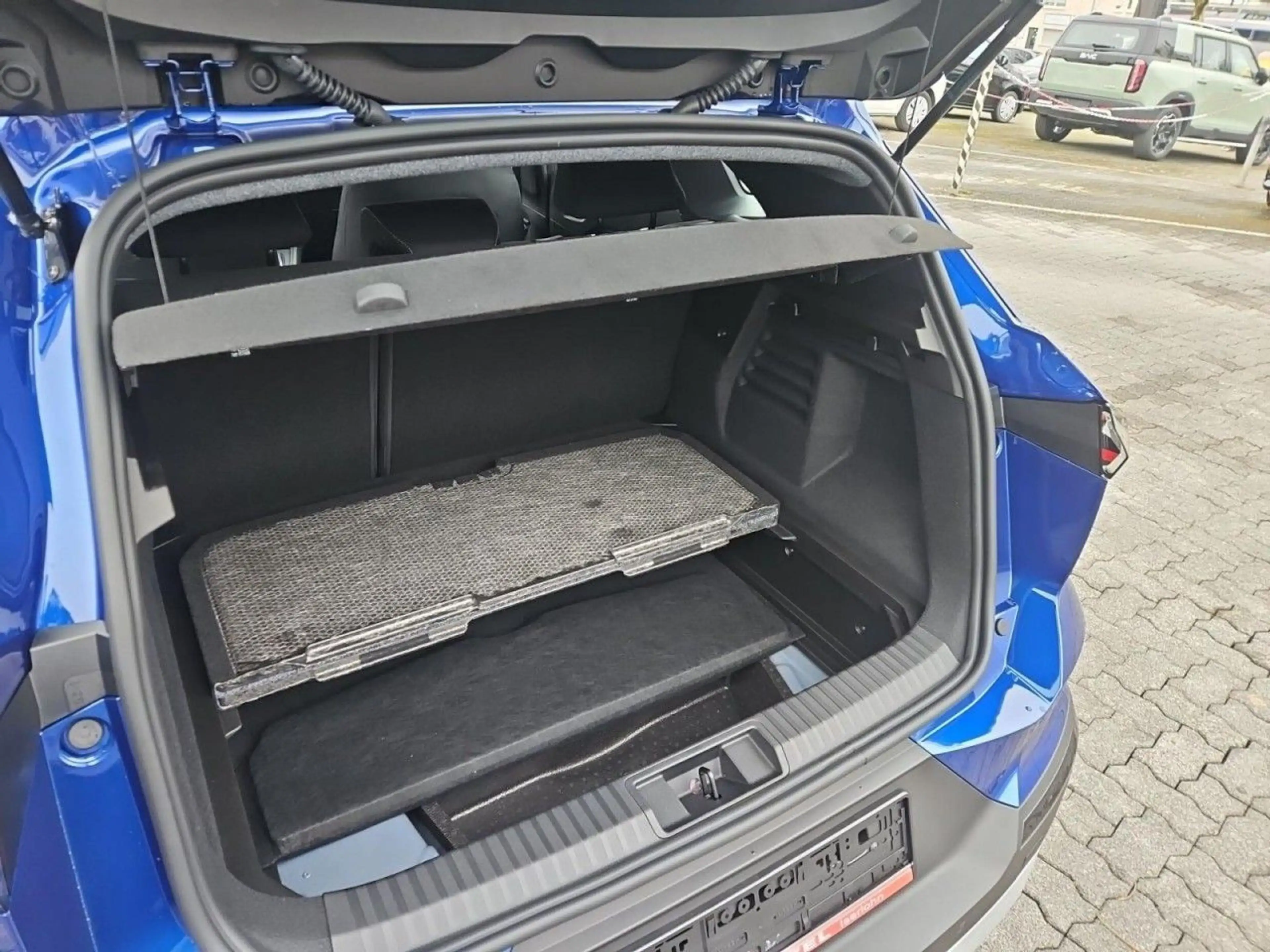 Mitsubishi Grandis 1.3MHEV DiamantPlus SmartKey AndroidAuto Klima — photo 14