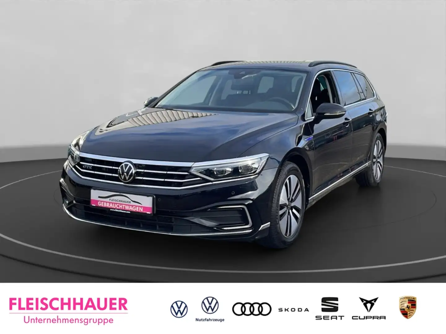 Volkswagen Passat GTE RFK AHK klappbar Business MatrixLED TravelAss Schwarz - 1