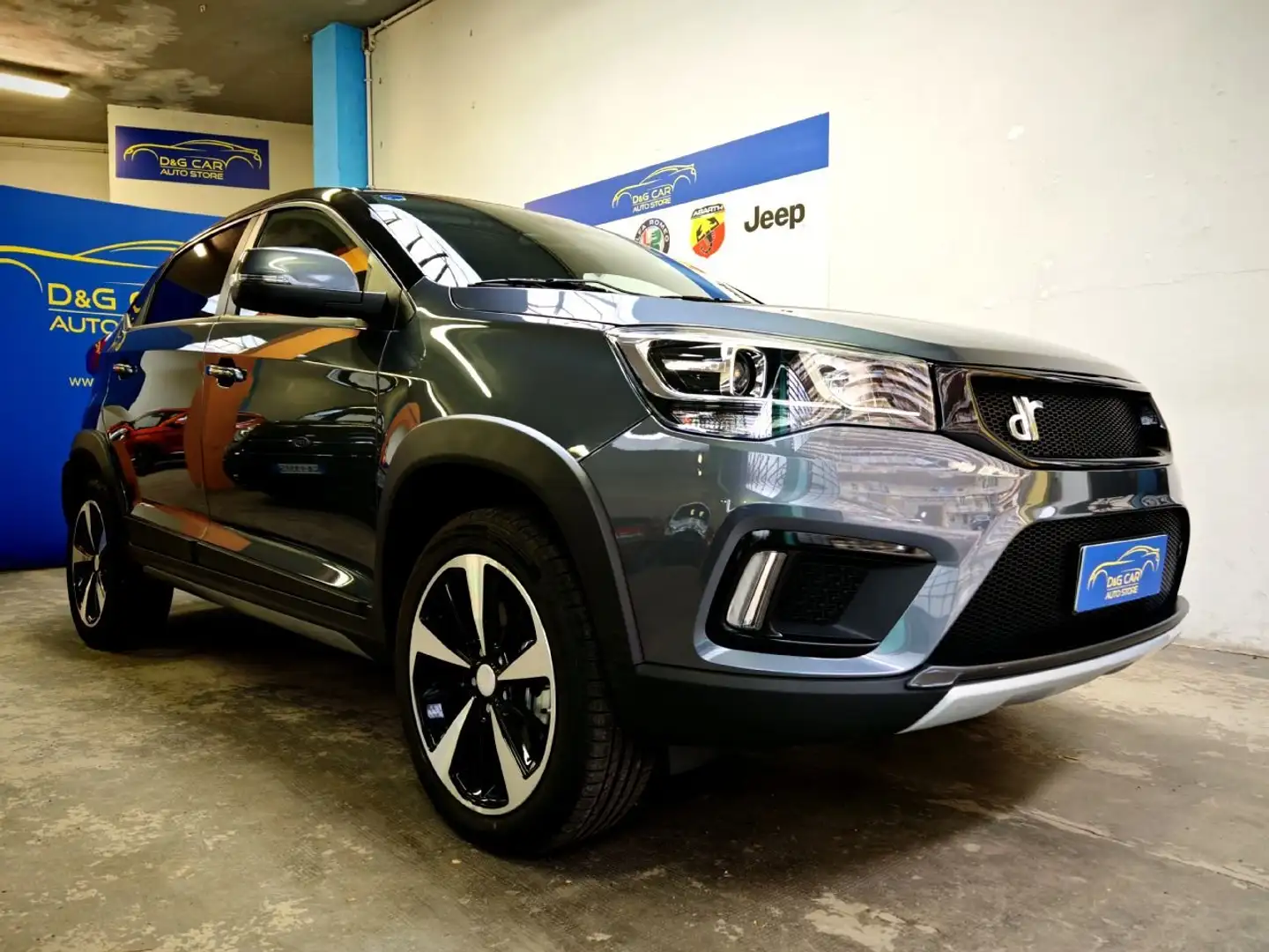 DR Automobiles DR3 DR3 1.5 GPL  S2 Pochissmi Km Gris - 1