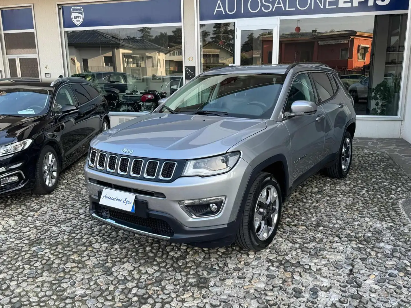 Jeep Compass 2.0 Multijet II 4WD Limited Silber - 2