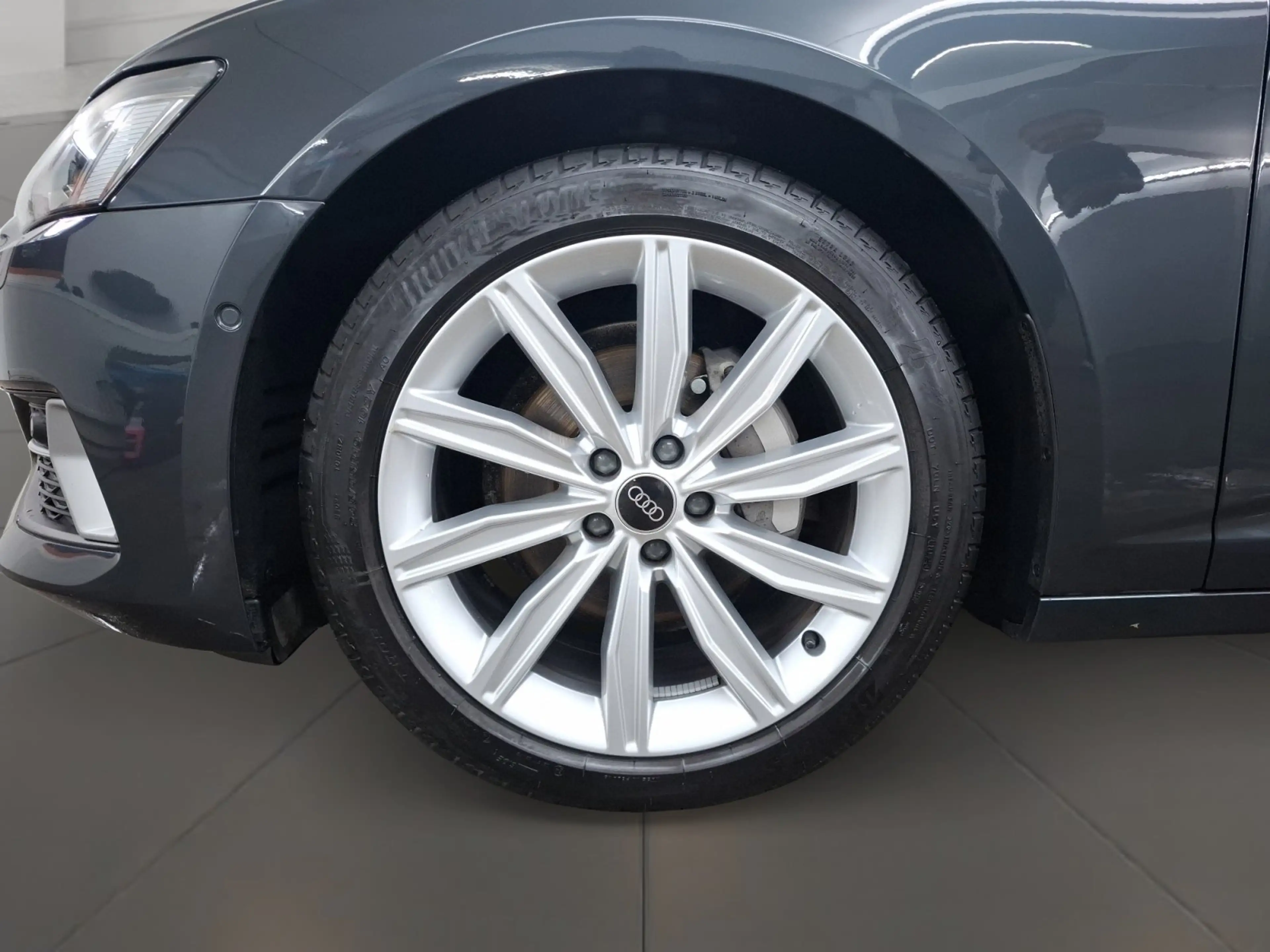 Audi A6 Avant 40 TDI sport AHK Matrix RFK DCC ACC — photo 7