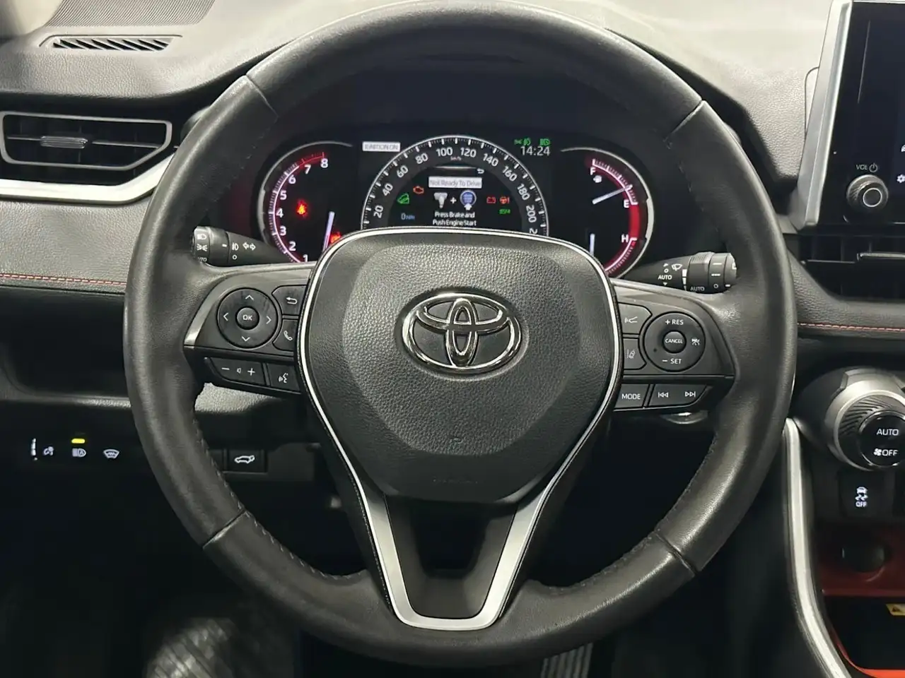 Toyota RAV 4 снимка Toyota RAV 4