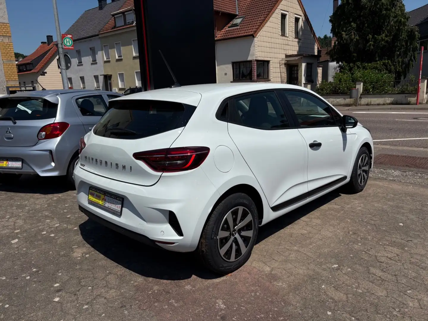 Mitsubishi Colt 1.0 Benziner Klima/Garantie/Tempomat Weiß - 2