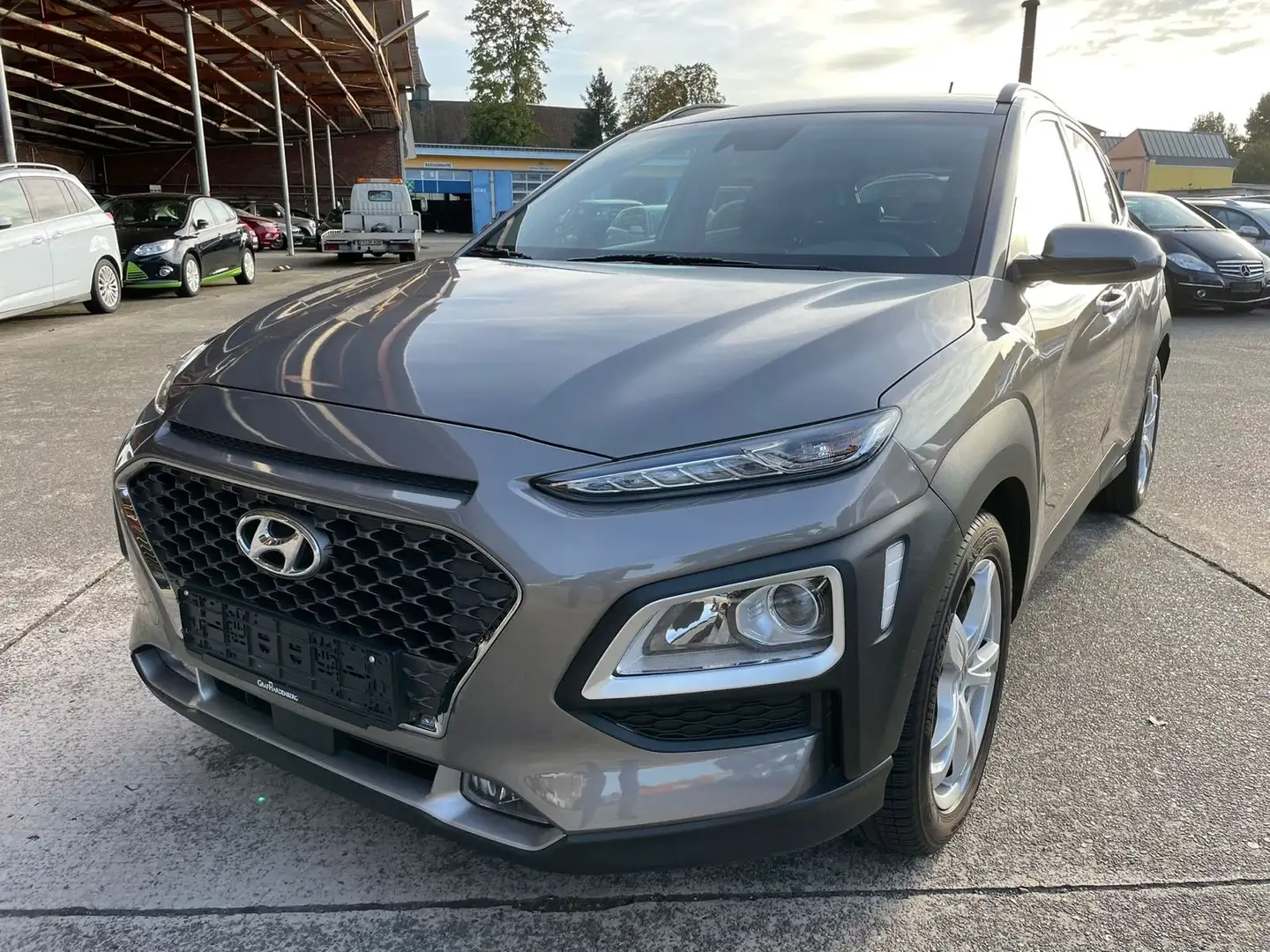 Hyundai KONA Trend 4WD/AUT/ KAMERA/SHZ/NAVI Коричневый - 1