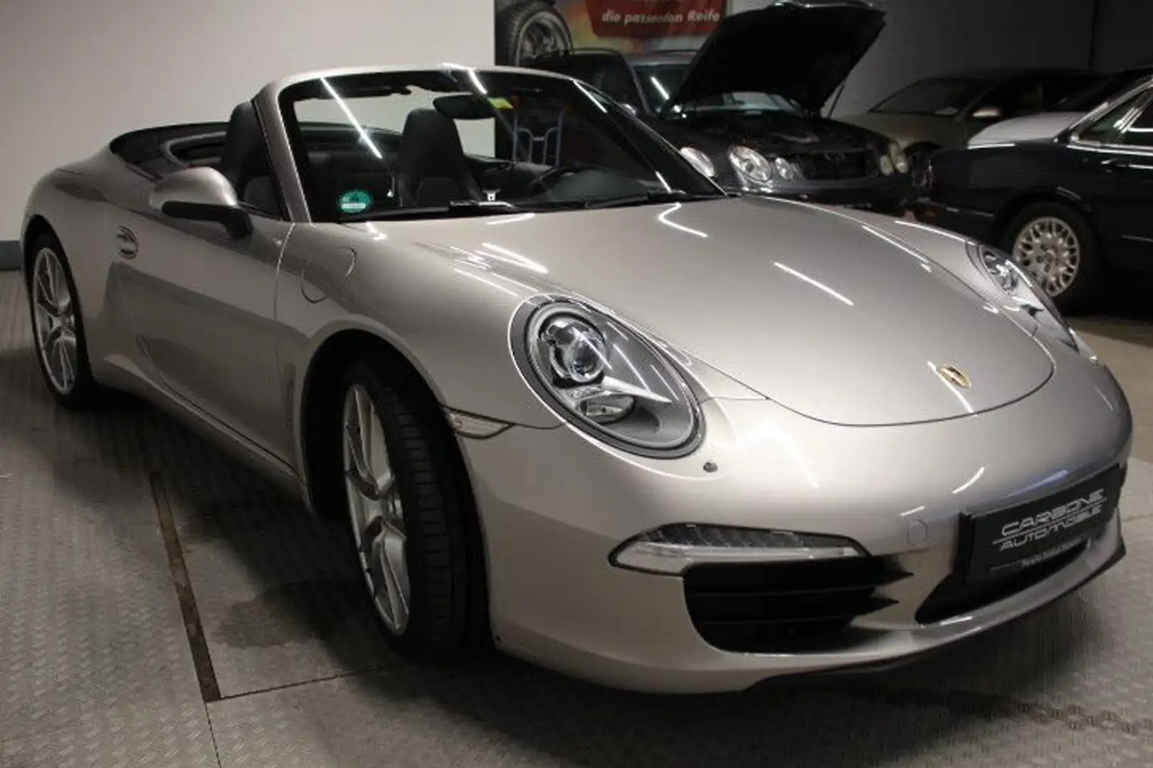 Porsche 991 Carrera Cabrio **1 Hand** Silber - 2