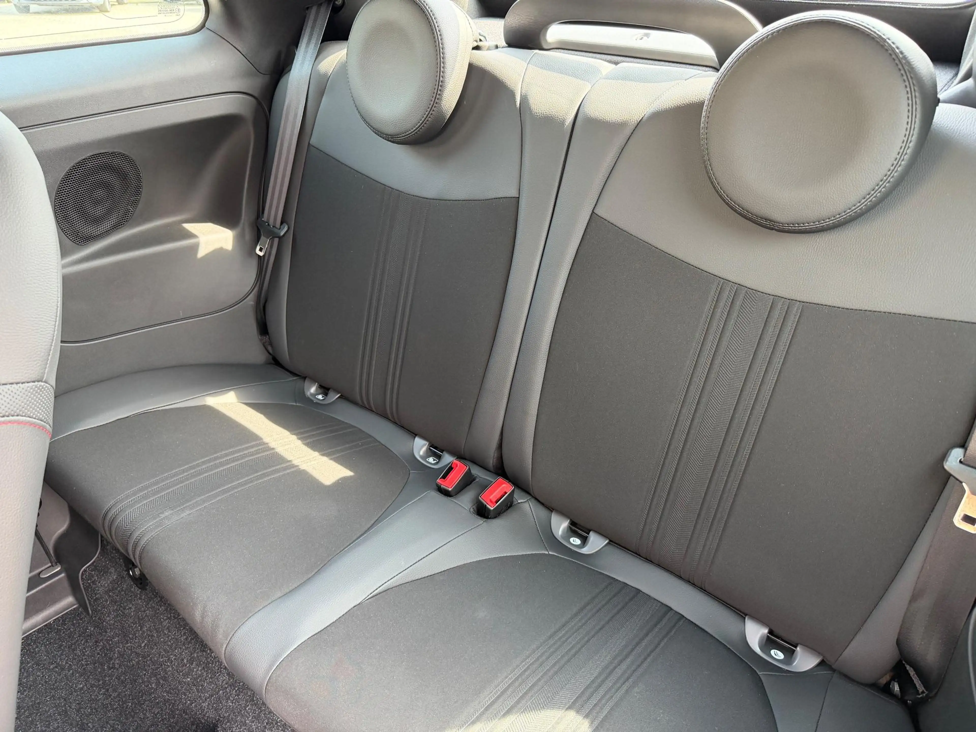 Fiat 500C 1.0 Mild Hybrid Sport 51 kW (70 PS), Schalt. 6-... — photo 8