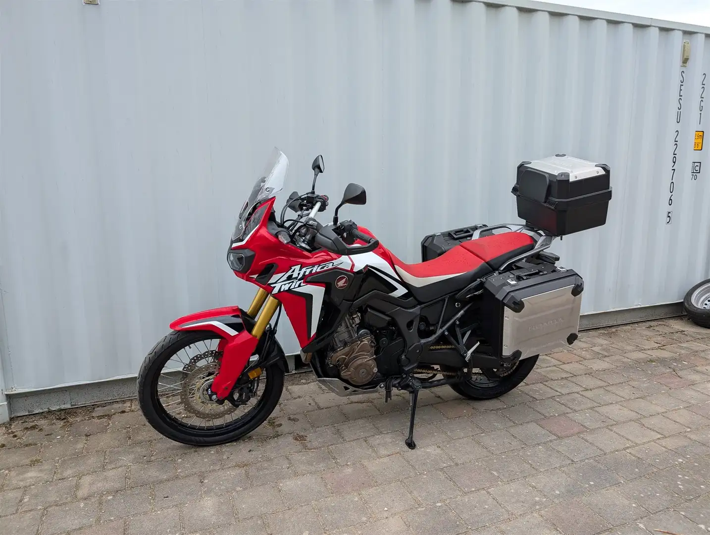 Honda CRF 1100 Rojo - 1