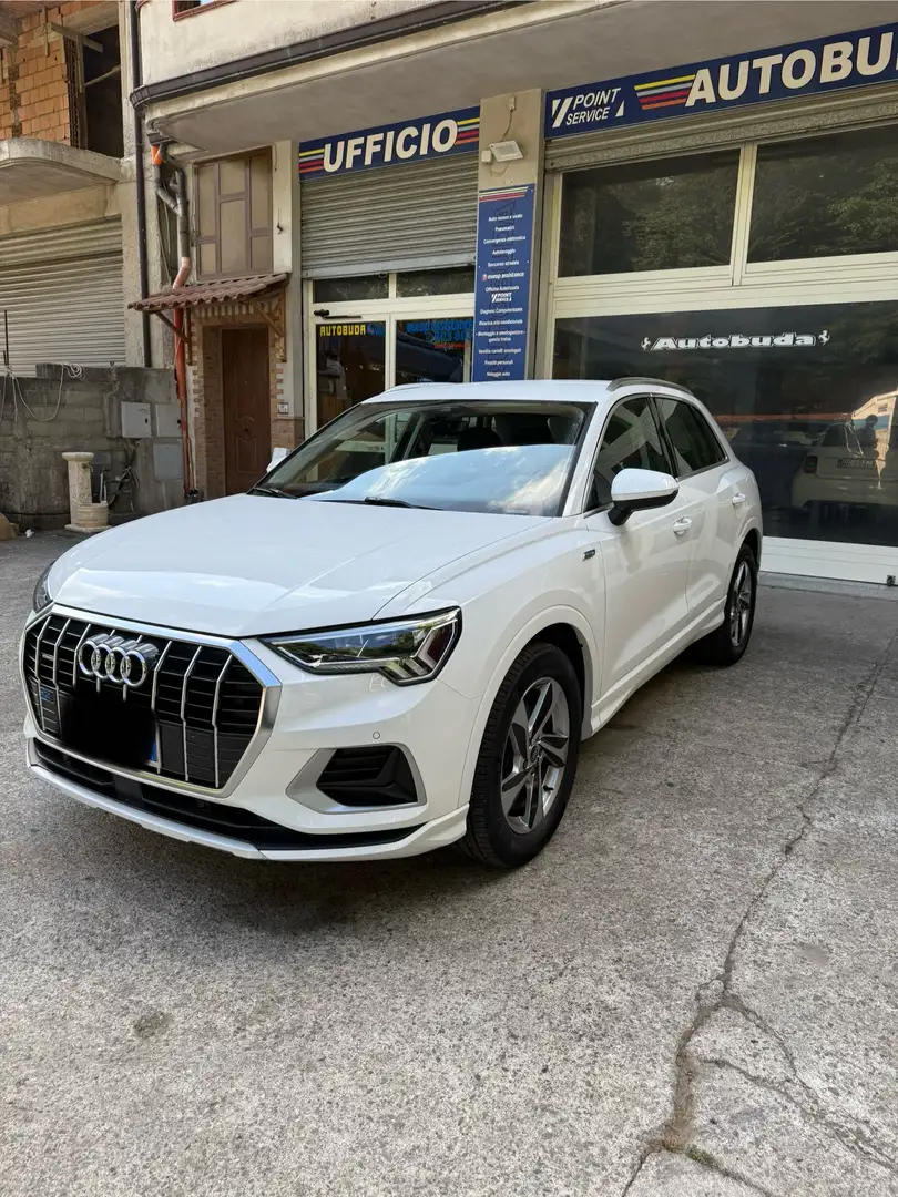 Audi Q3 Q3 II 2018 1.5 tfsi mhev Business s-tronic Bianco - 2