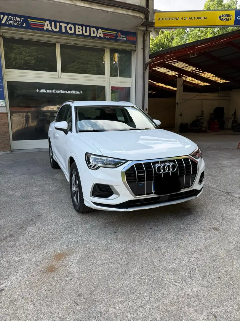 Audi Q3 Q3 II 2018 1.5 tfsi mhev Business s-tronic Bianco - 1