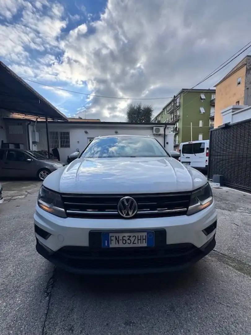 Volkswagen Tiguan Tiguan II 2016 2.0 tdi Style 4motion 150cv dsg Bianco - 1